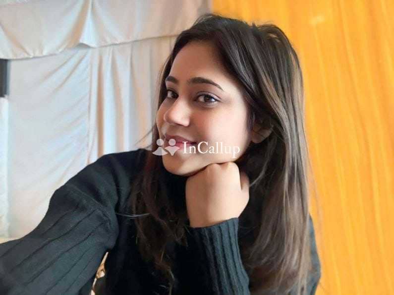 Vaishali: High profile lady college girl service from your location 😉 - Call Girls in Vaishali