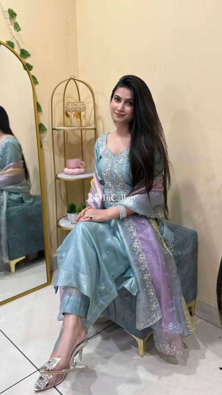 i am kolkata escort offering twenty three year old call girls experience beautiful curves and blonde eyes - Call Girls in Kolkata