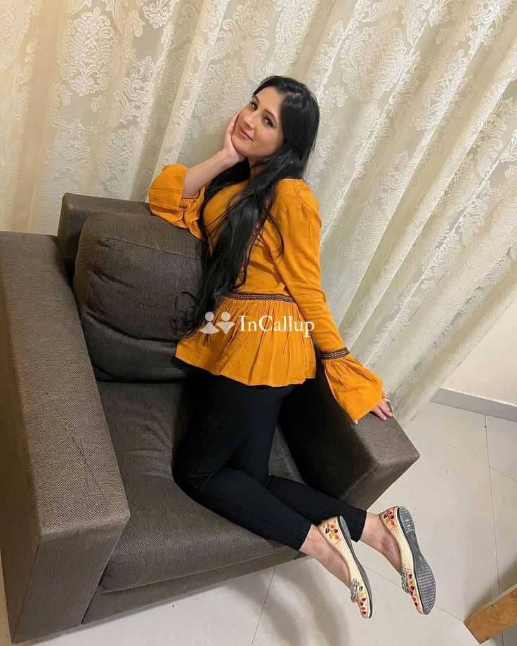 escort service in kolkata available for long bookings petite rani kumari twenty one year old call girls - Call Girls in Kolkata