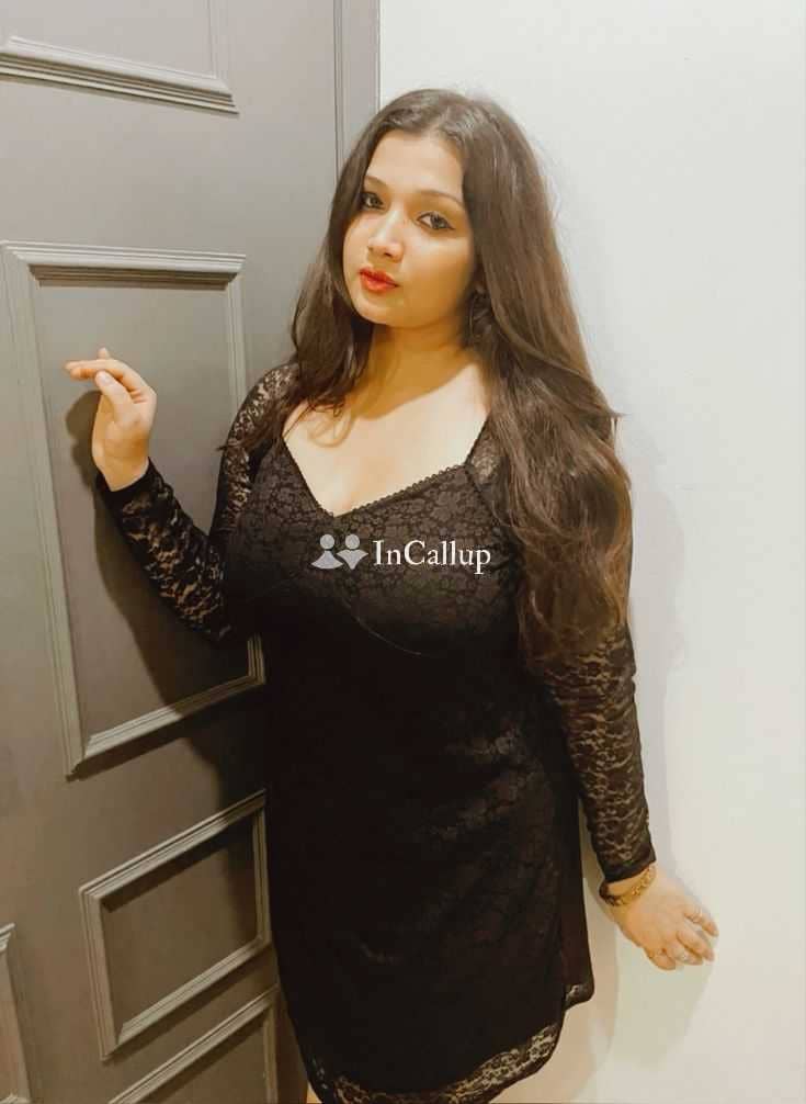 angelic black hair and hazel eyes escort service in kolkata available now trusted reliable service - Call Girls in Kolkata