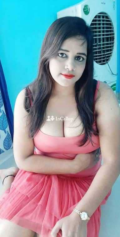 flawless black eyes and black hair available for long bookings romantic companion in kolkata - Call Girls in Kolkata