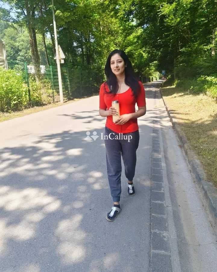 ✔️CASH ON DELIVERY GENUINE 🙏 PROFILE MODEL AVAILABLE 🪶 - Call Girls in Kolkata