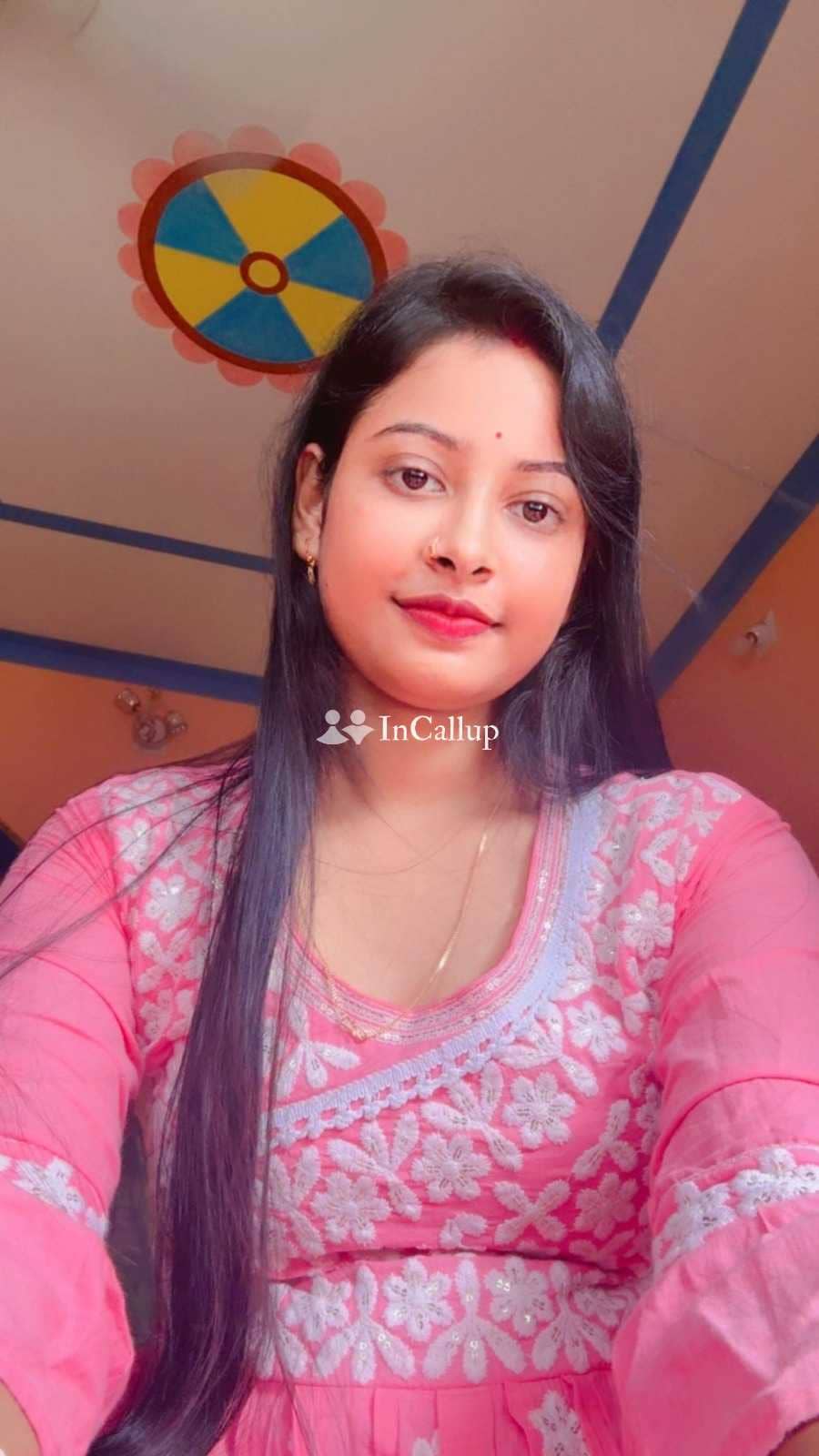 young neha twenty one year old call girls beauty available for both incall and outcall - Call Girls in Kolkata