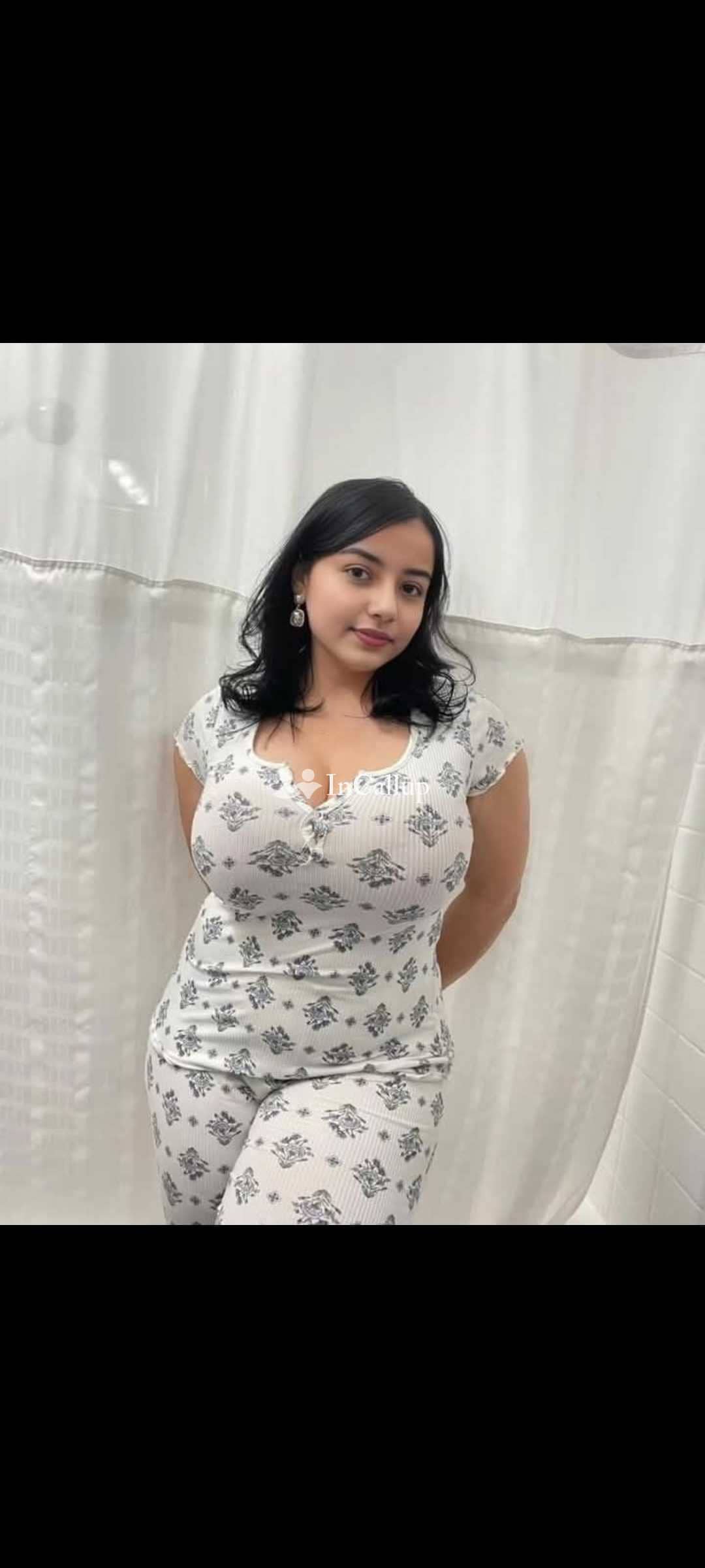Cash HOTEL AND  SERVICE ALSO AVAILABLEprofiles topgr ade Service cooperative all Round sexy models - Call Girls in Kolkata