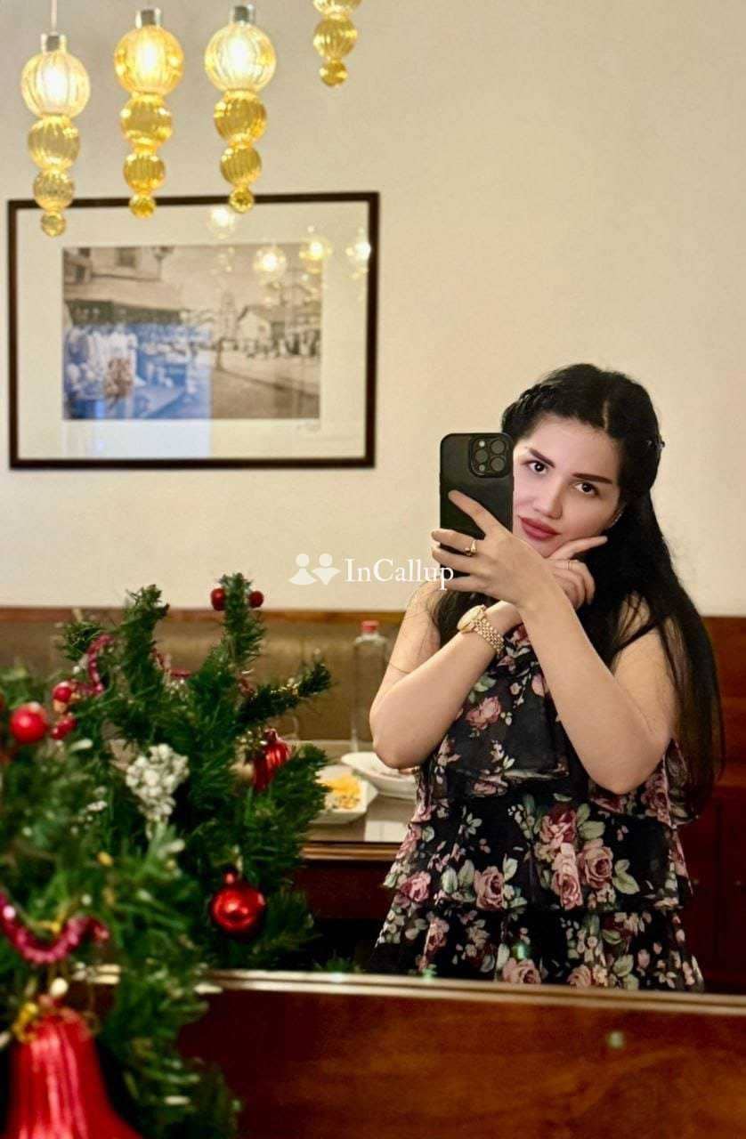 meet me in kolkata magnetic black eyes and black hair luxury sheetal kumari twenty two year old call girls model - Call Girls in Kolkata