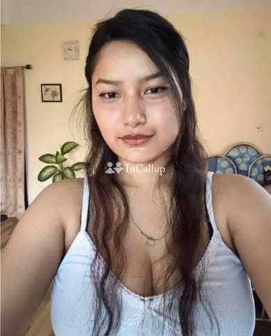 escort service in kollam known for being charming pretty black hair and black eyes - Call Girls in Kollam