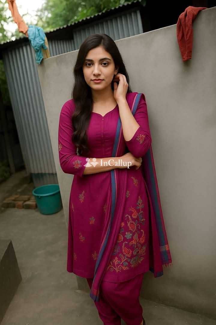 young priya dubey twenty one year old call girls beauty known for being wild girl staying in kollam - Call Girls in Kollam