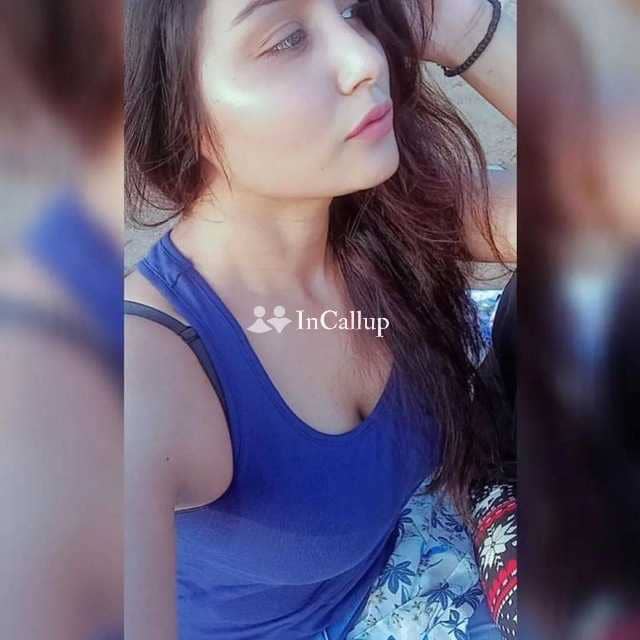 sweet black eyes and brown hair available for private dates known for being attractive companionship in kondagaon - Call Girls in Kondagaon