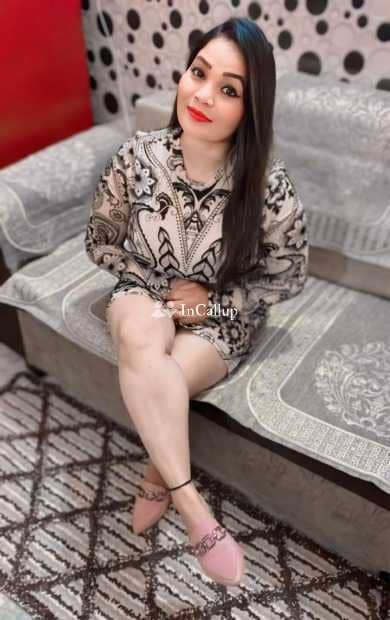 available for short notice available alluring black hair and black eyes known for being tempting - Call Girls in Korba