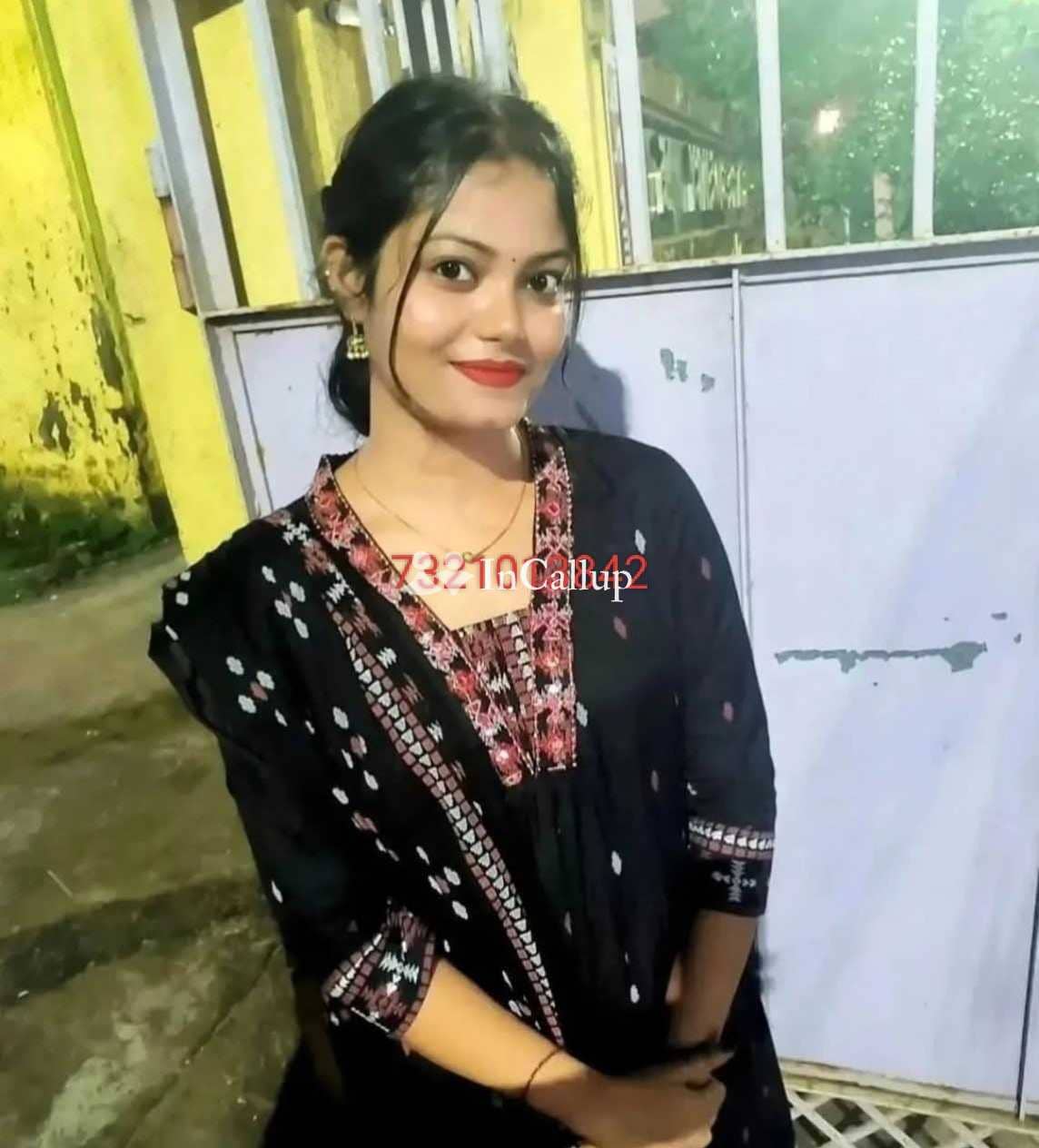 available for day and night service your dream girl priya gupta nineteen years old call girls - Call Girls in Kota