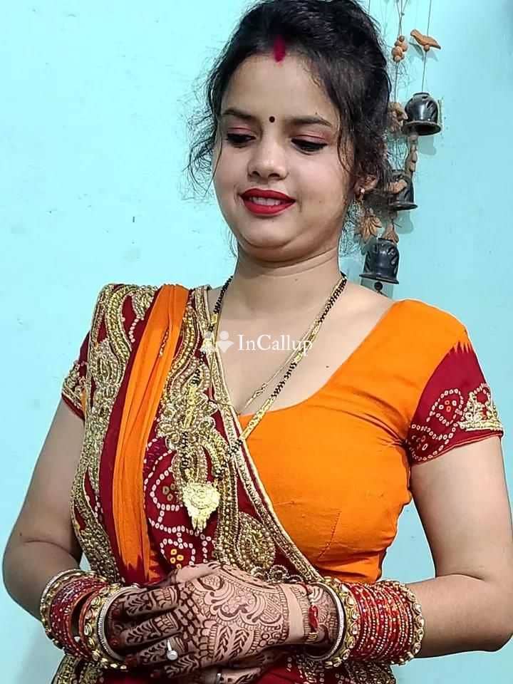 available for party companion hot black eyes and brown hair available now trusted reliable service - Call Girls in Kota