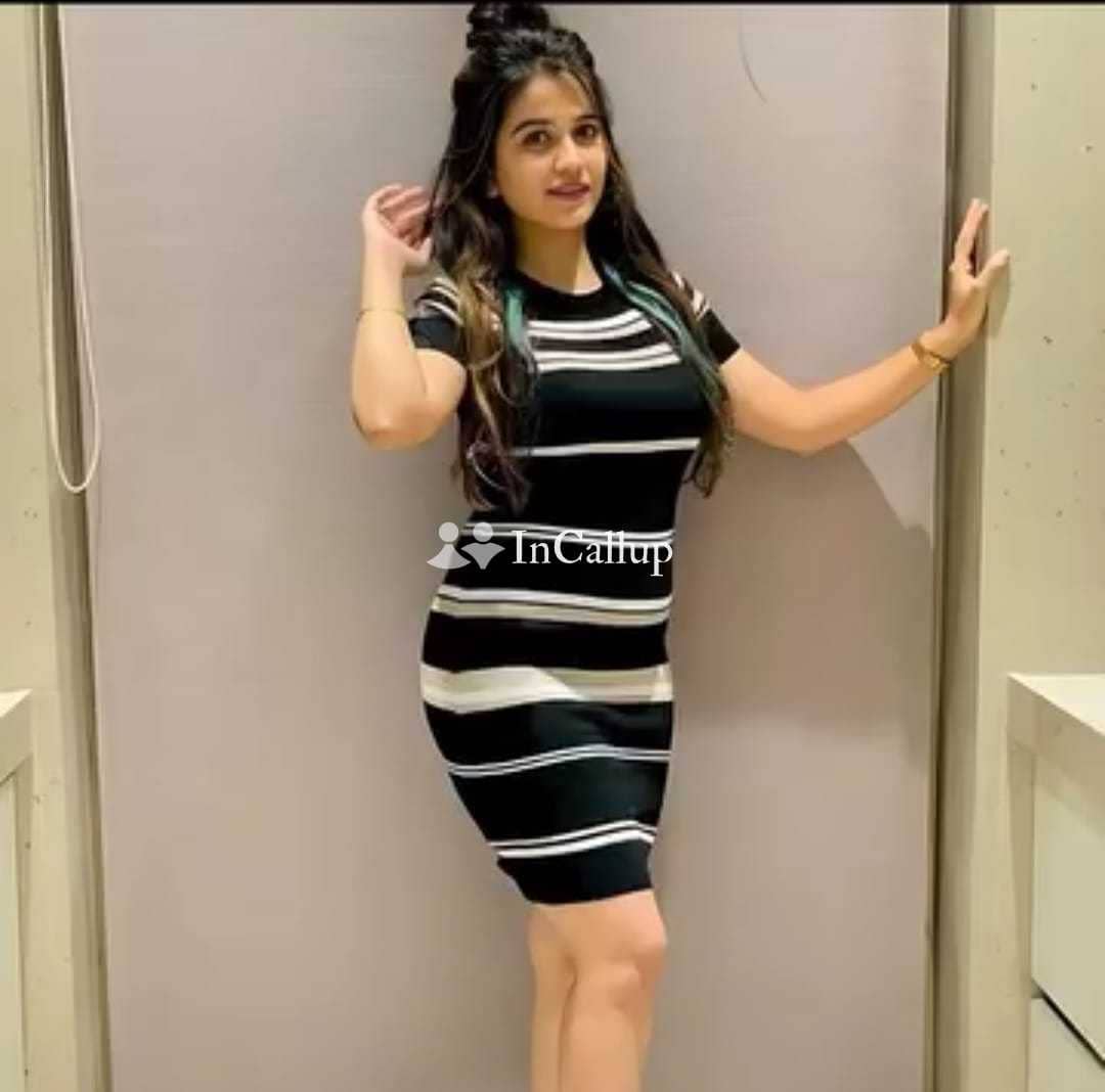 available for discreet meetings known for being dynamic seductive blonde hair and black eyes sexy girl from kota - Call Girls in Kota