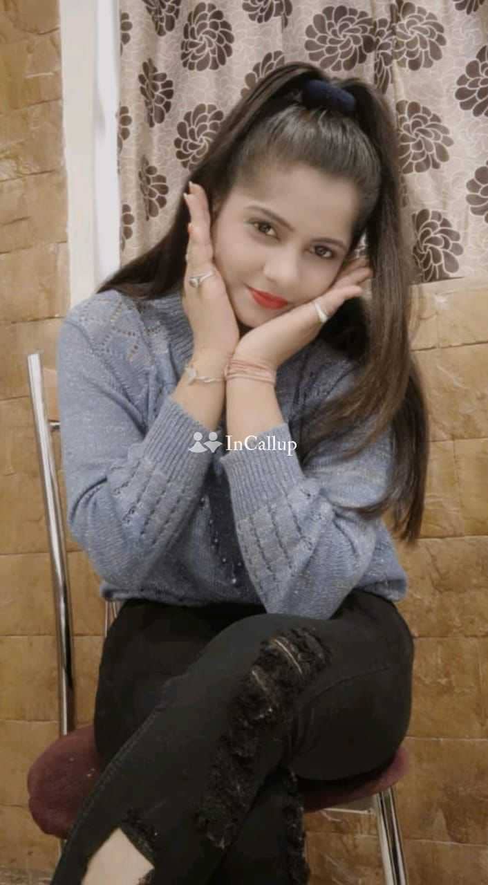 i am aliya a nineteen year old call girls steamy bold bald hair and black eyes known for being tempting - Call Girls in Kota