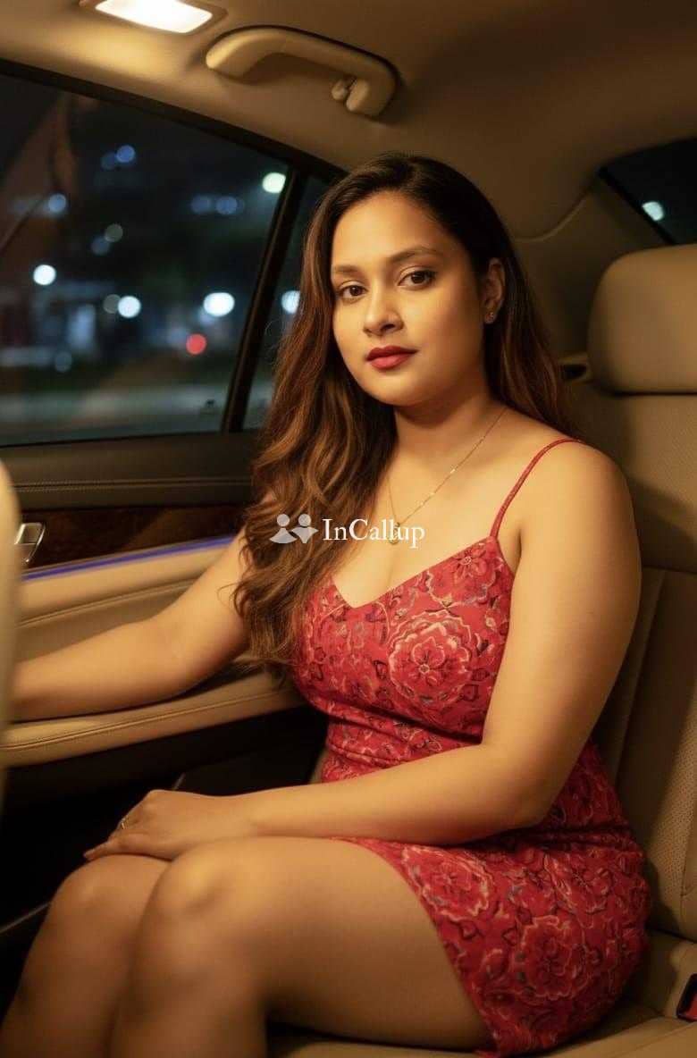 luxury blonde hair and black eyes known for being wild available now trusted reliable service - Call Girls in Kota