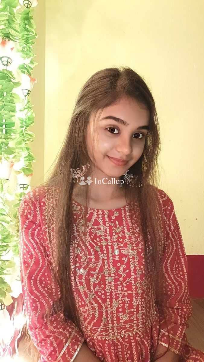 offering oral anal french kiss videocall position horny available for both incall and outcall - Call Girls in Kozhikode