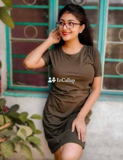 naughty known for being friendly with blonde body type and black eyes i am simran a nineteen year old call girls - Call Girls in Krishna