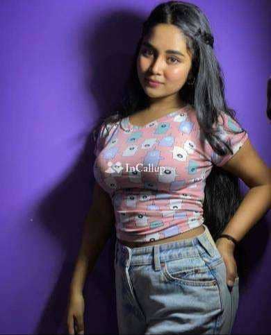 youthful black hair and black eyes sensual known for being professional trusted escort from krishnanagar - Call Girls in Krishnanagar