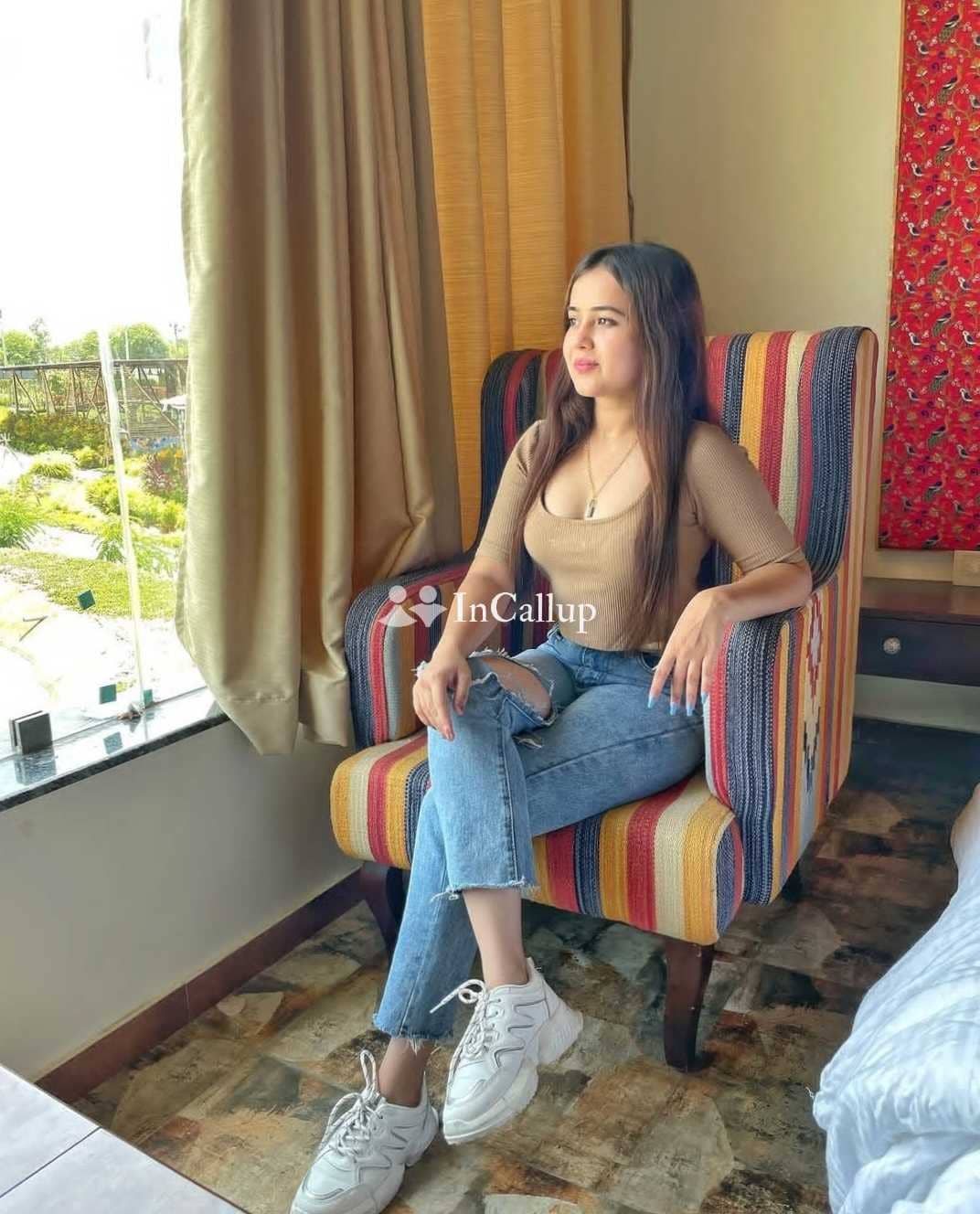 available for both incall and outcall known for being charming from kullu having black eyes and black hair - Call Girls in Kullu