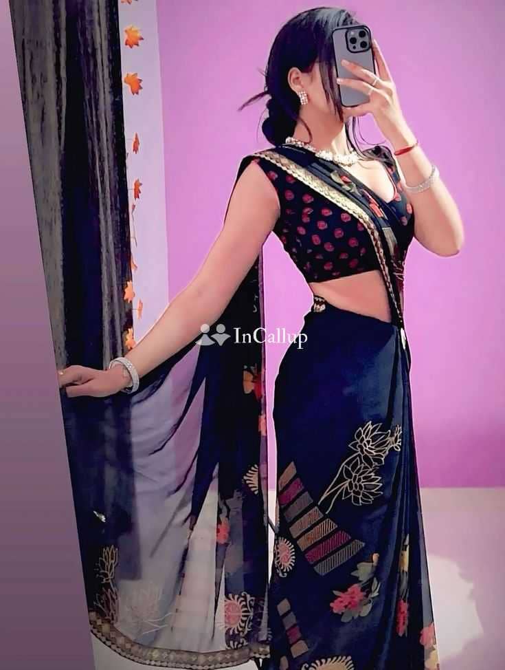 known for being glamorous sparkling red eyes and brown hair available for hotel visits - Call Girls in Kurseong