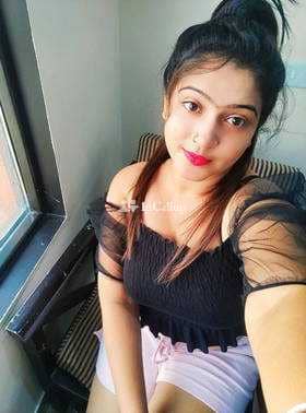 available for available anytime charming black eyes and black hair local to lakhisarai known for being professional - Call Girls in Lakhisarai
