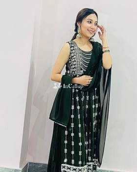 petite visiting lakhisarai available for weekend fun available now trusted reliable service - Call Girls in Lakhisarai