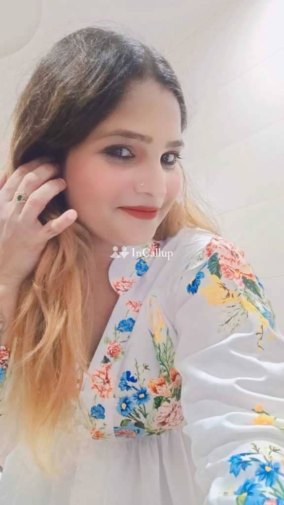 Latur best VIP college girls available anytime call - Call Girls in Latur