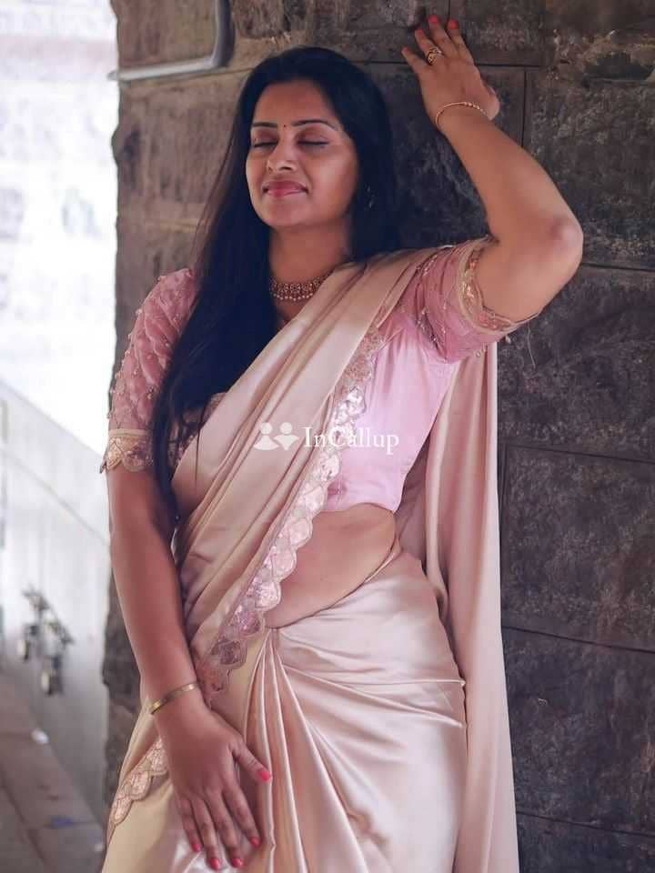 close to latur known for being romantic sensual curves and red hair available now trusted reliable service - Call Girls in Latur