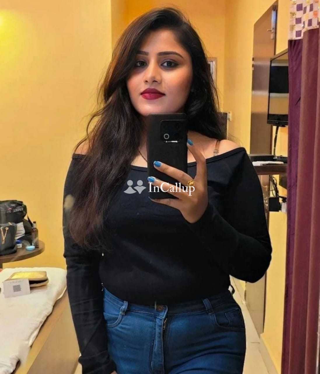 Latur 7821084089 hot vip high profile college students model house wife available here only genuines - Call Girls in Latur