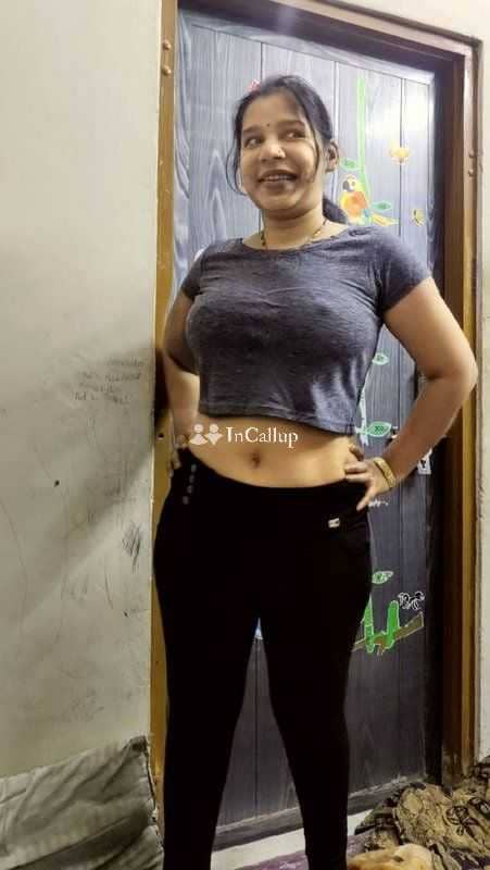 hot girl in latur known for being playful busty sweet black eyes and brown hair available now trusted reliable service - Call Girls in Latur