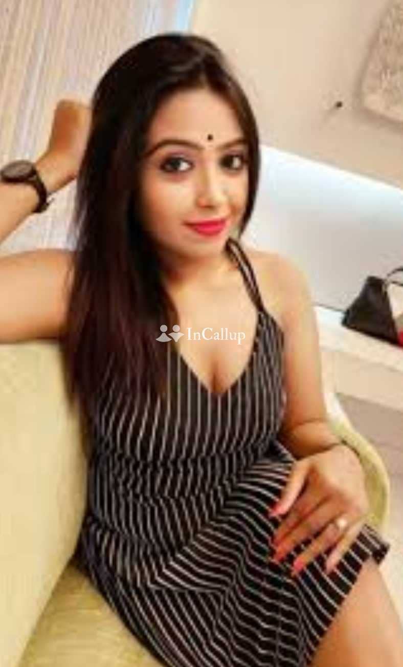 Riya Kumari call girl service 💯❤️💯 it gvb dv BM - Call Girls in Laxmi Nagar