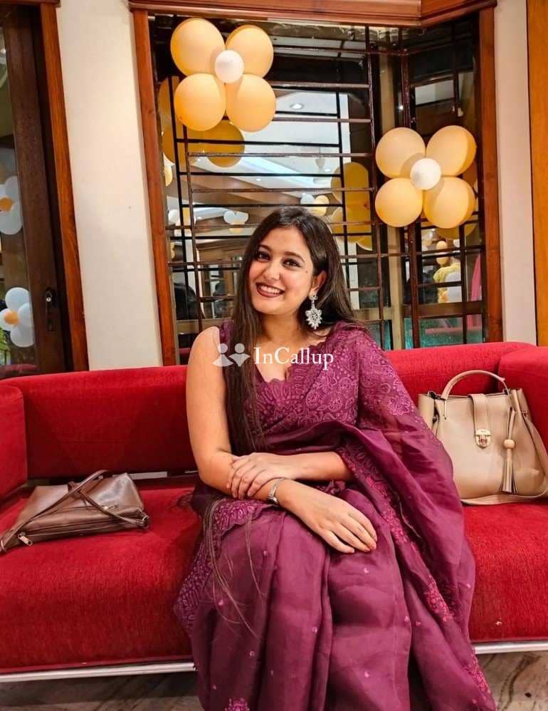 find kajal patel a twenty two year old call girls available for incall black tall weighing black - Call Girls in Laxmi Nagar