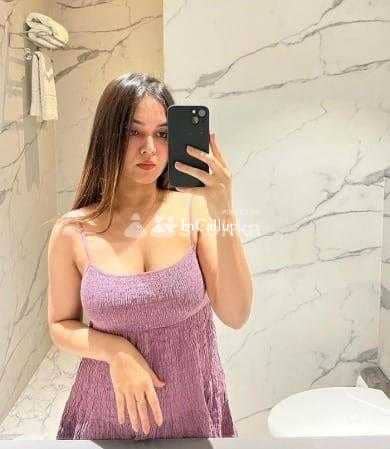 Call Girls In Mayur Vihar Phase I Delhi ↹ 9220735715 ↹ Best Escorts Service - Call Girls in Laxmi Nagar