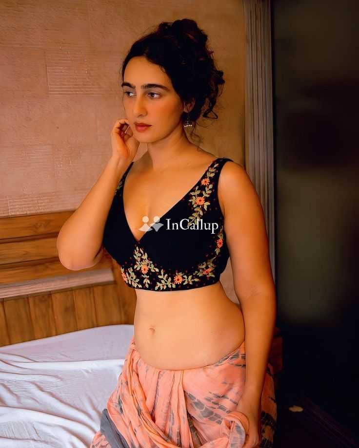 laxmi nagar escort service available for discreet meetings experienced in doggy style 69 position blowjob handjob - Call Girls in Laxmi Nagar