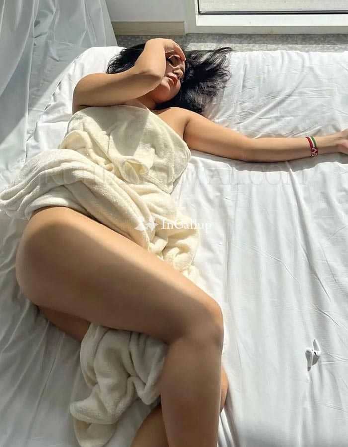 Enjoy Call Girls In Laxmi Nagar Delhi 8860005519 Top Quality Escorts Service - Call Girls in Laxmi Nagar