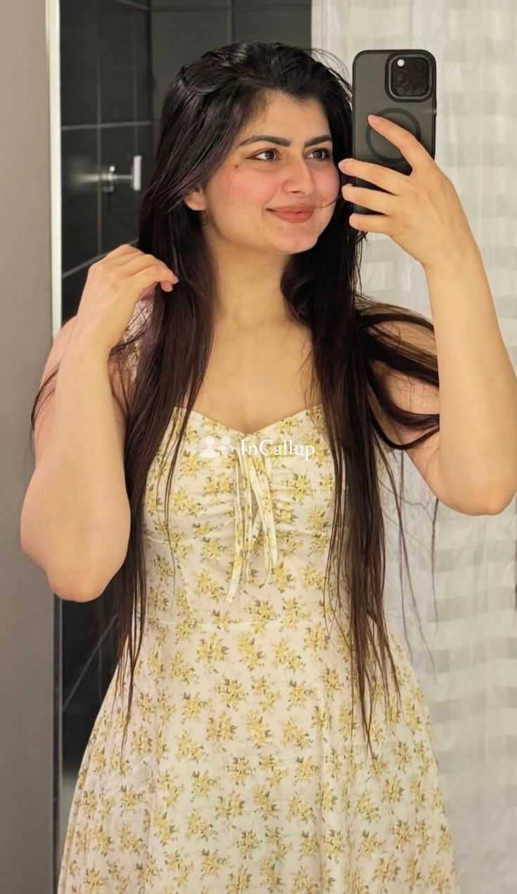 discover arawy jha aged twenty offering elite call girls services laxmi nagar escort service desirable - Call Girls in Laxmi Nagar