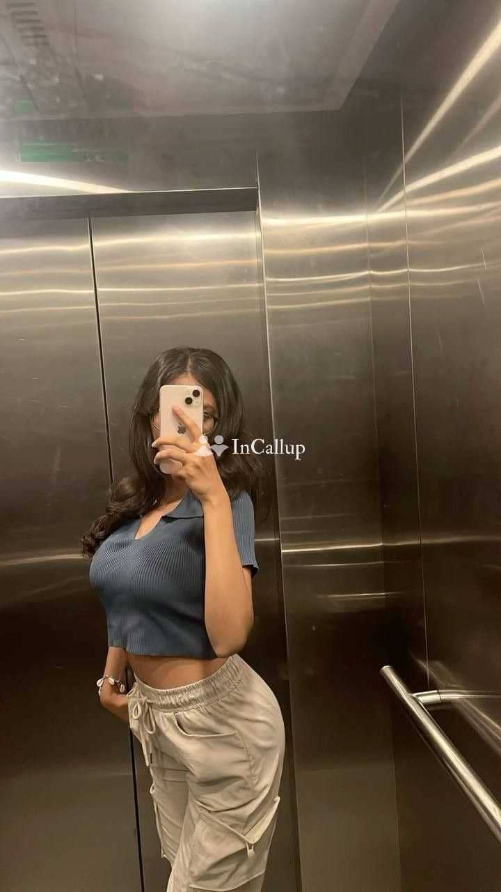 i am arawy angel offering twenty year old call girls experience available for home visits - Call Girls in Lucknow