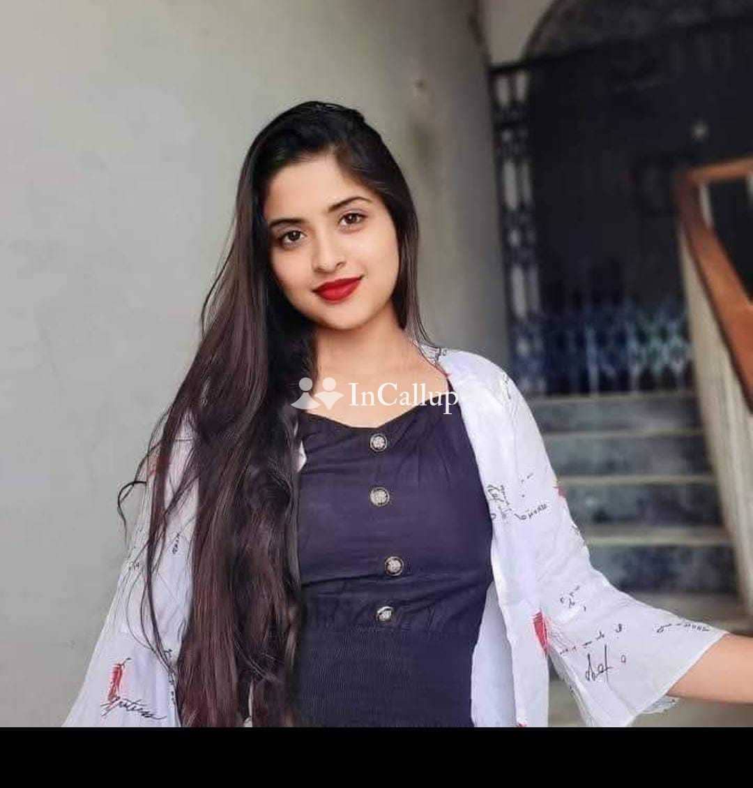 delightful brunette eyes and hazel hair available now trusted reliable service - Call Girls in Madhepura