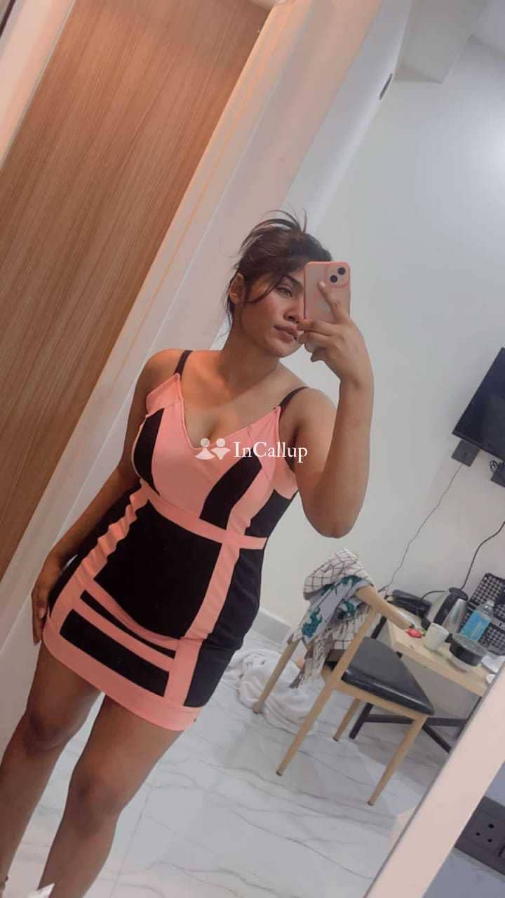 available for outcall with brown hair and black eyes romantic time in madurai available now trusted reliable service - Call Girls in Madurai