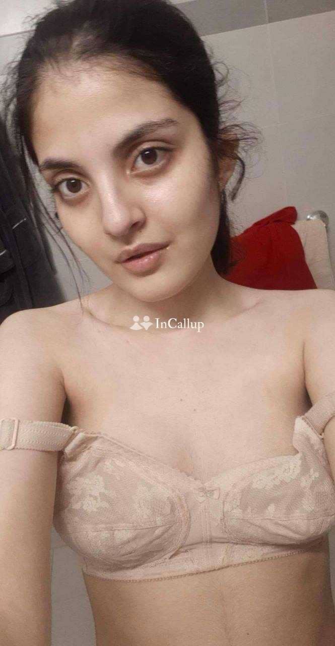 Madurai call girl service full coperate and genuine service girl available only hand cash payment - Call Girls in Madurai