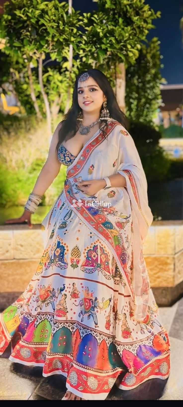 majuli escort service having black eyes and black hair find anjali your twenty three year old call girls companion - Call Girls in Majuli