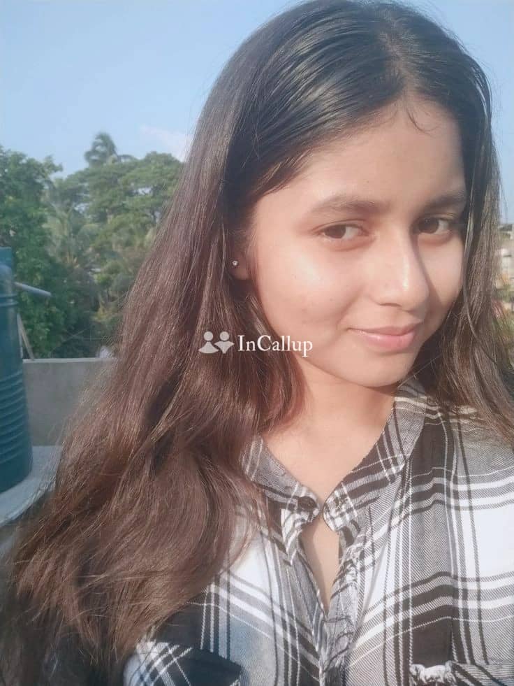 charming black eyes and brown hair available for overnight stays known for being naughty - Call Girls in Mangalore