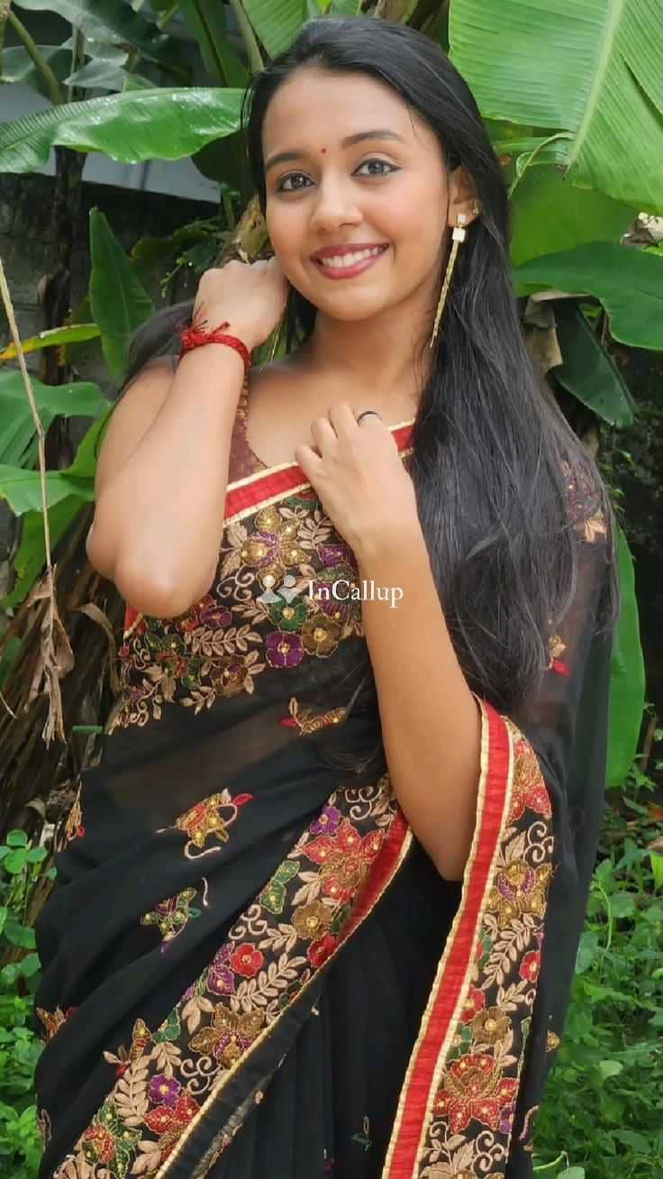 known for being sexy available for private dates available now trusted reliable service - Call Girls in Mapusa