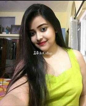 attractive black body and brown eyes known for being classy available for party companion - Call Girls in Mathura