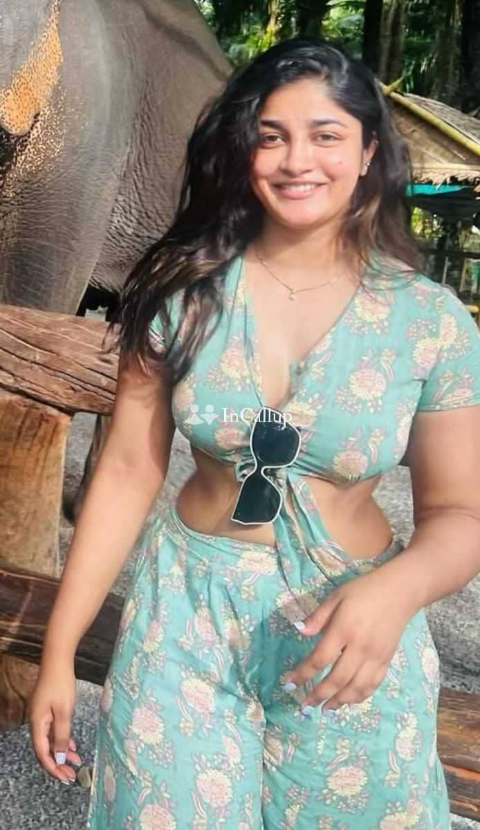 lover known for being sensual angelic black hair and black eyes available now trusted reliable service - Call Girls in Mathura