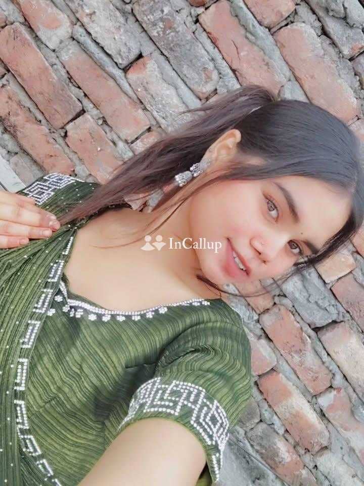 enjoy company of only cash payment in twenty two year old call girls beauty girls from mathura - Call Girls in Mathura