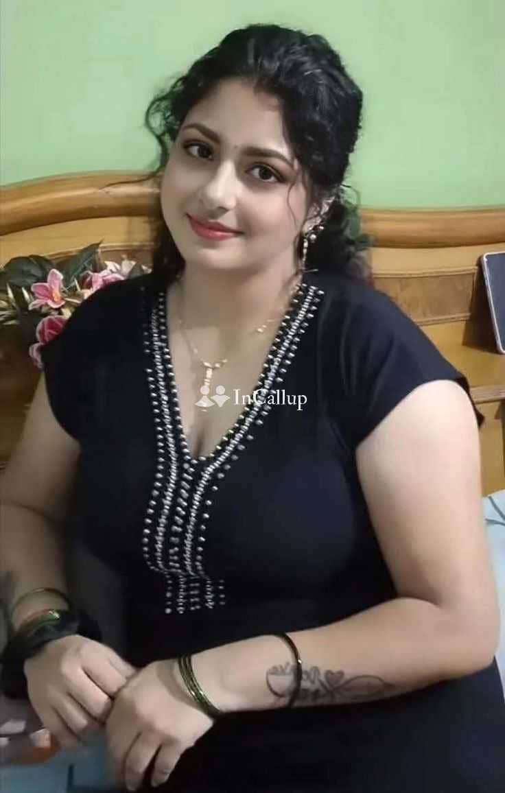 mature madhu twenty two year old call girls known for being caring available now trusted reliable service - Call Girls in Mathura