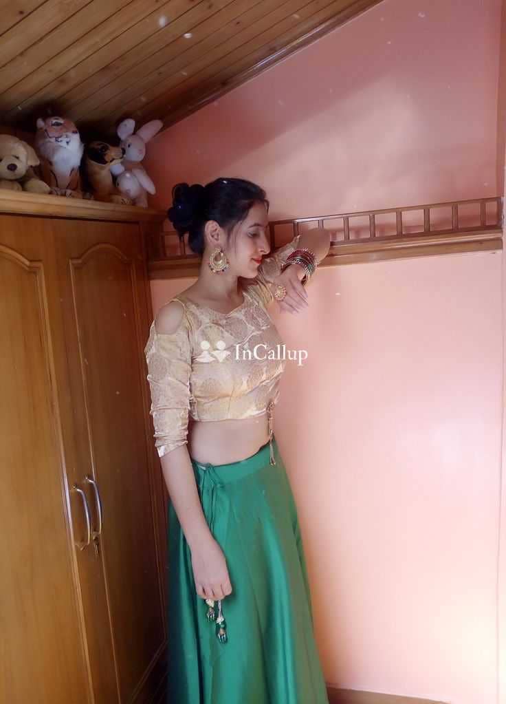 premium doggy style 69 position blowjob handjob experience with curvy figure and black eyes - Call Girls in Medinipur