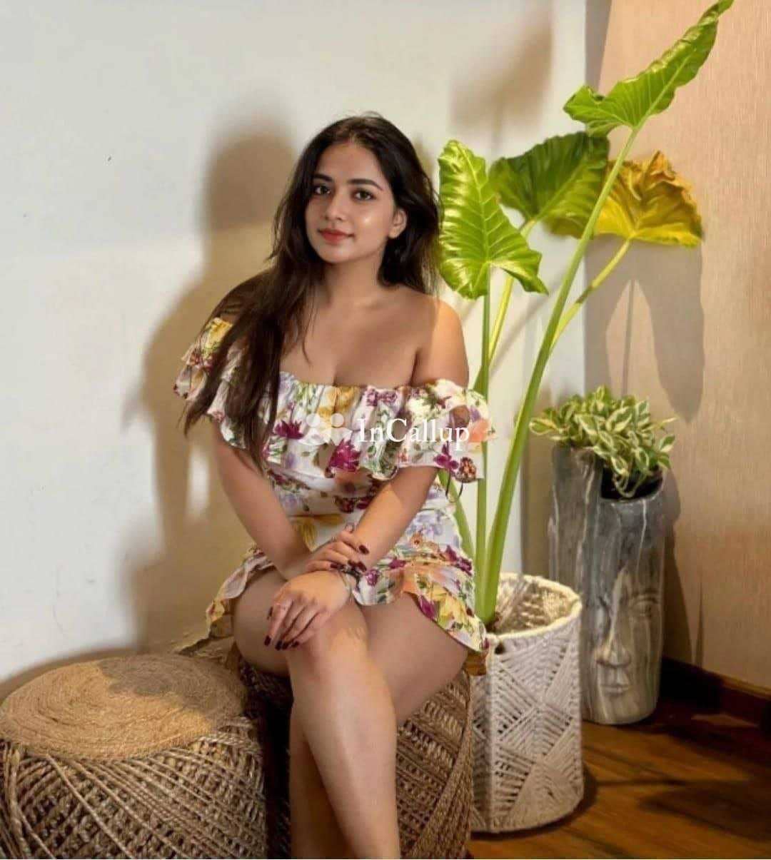 ready in meerut feminine black hair and black eyes charming cash payment twenty two year old call girls companion - Call Girls in Meerut