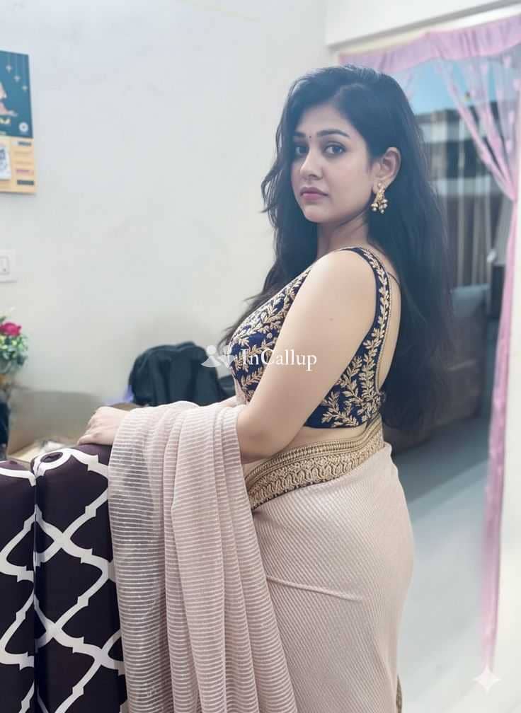 located in meerut known for being fun loving delightful black eyes and black hair - Call Girls in Meerut