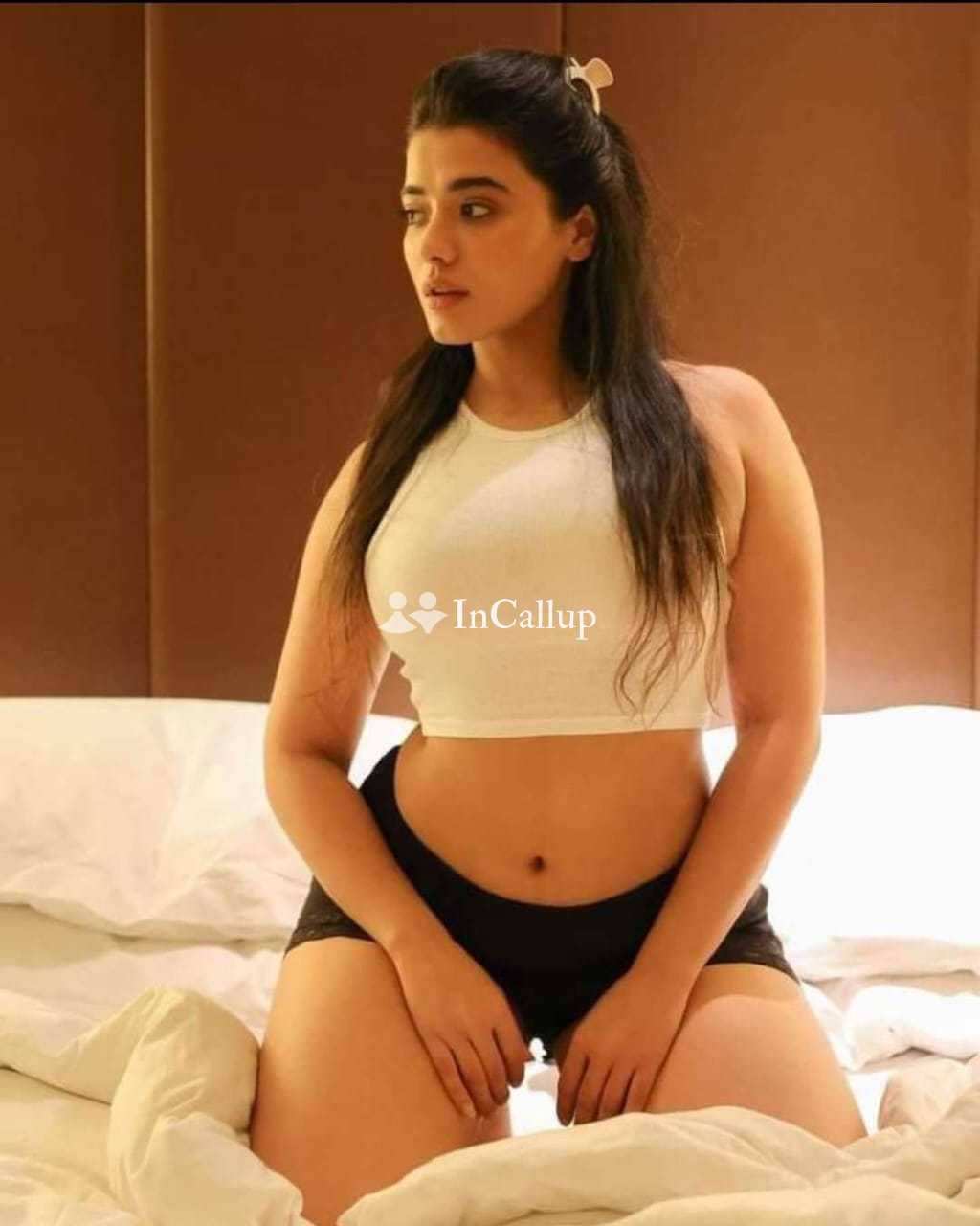 Sexy model high quality independence girl kissing f****** sucking available - Call Girls in Mehsana
